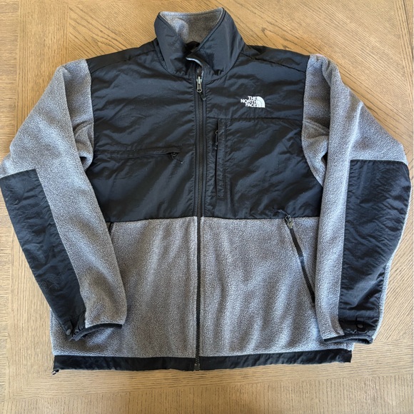 The North Face Men's Denali Two-Tone Performance Jacket - Picture 6 of 15